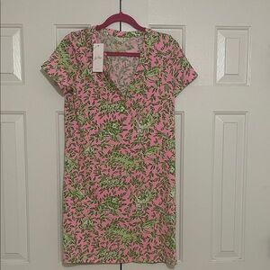 New with tag Lilly Pulitzer Pink dress size small
